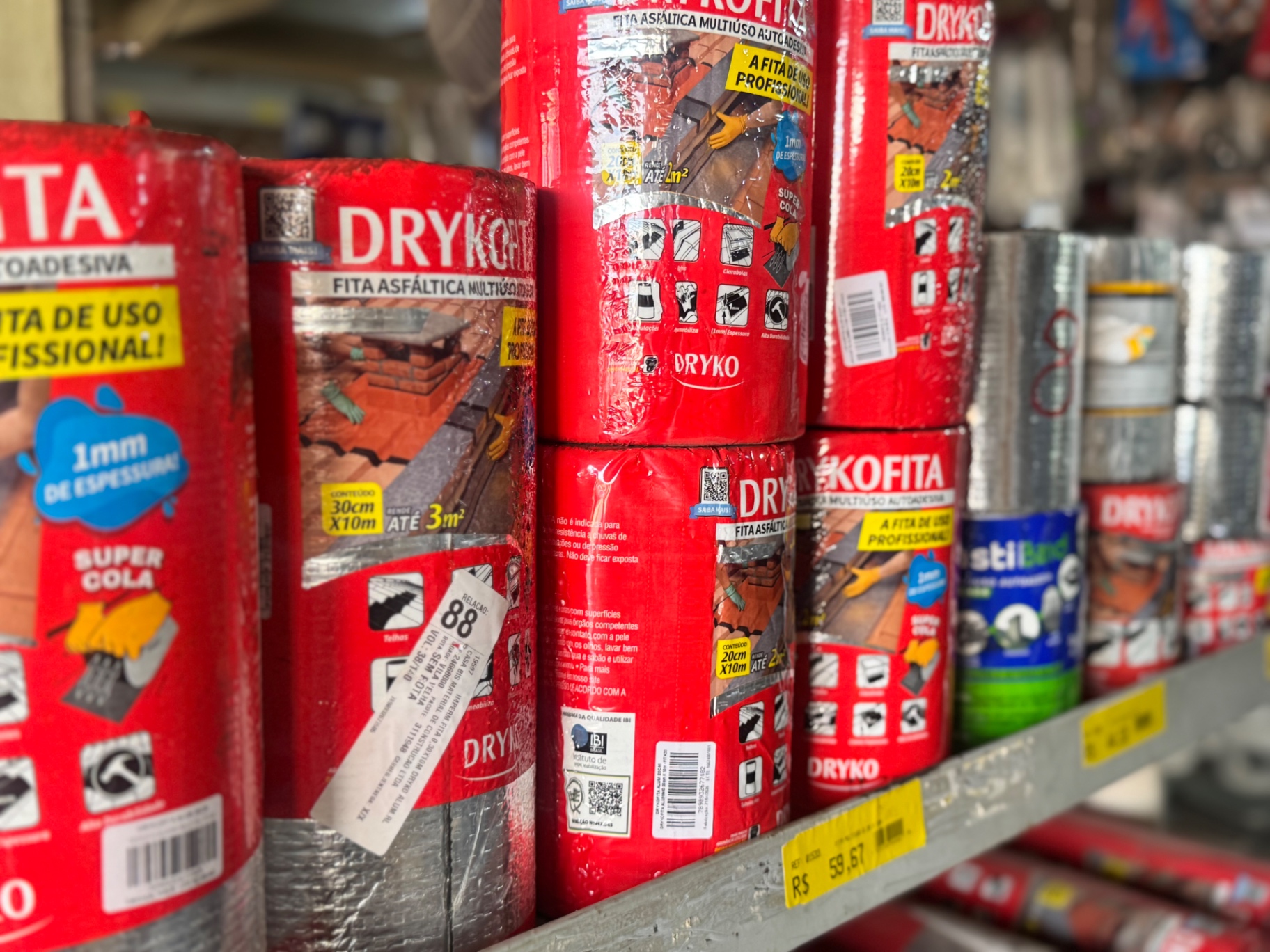 Produtos de impermeabilização disponíveis na Casa Bis